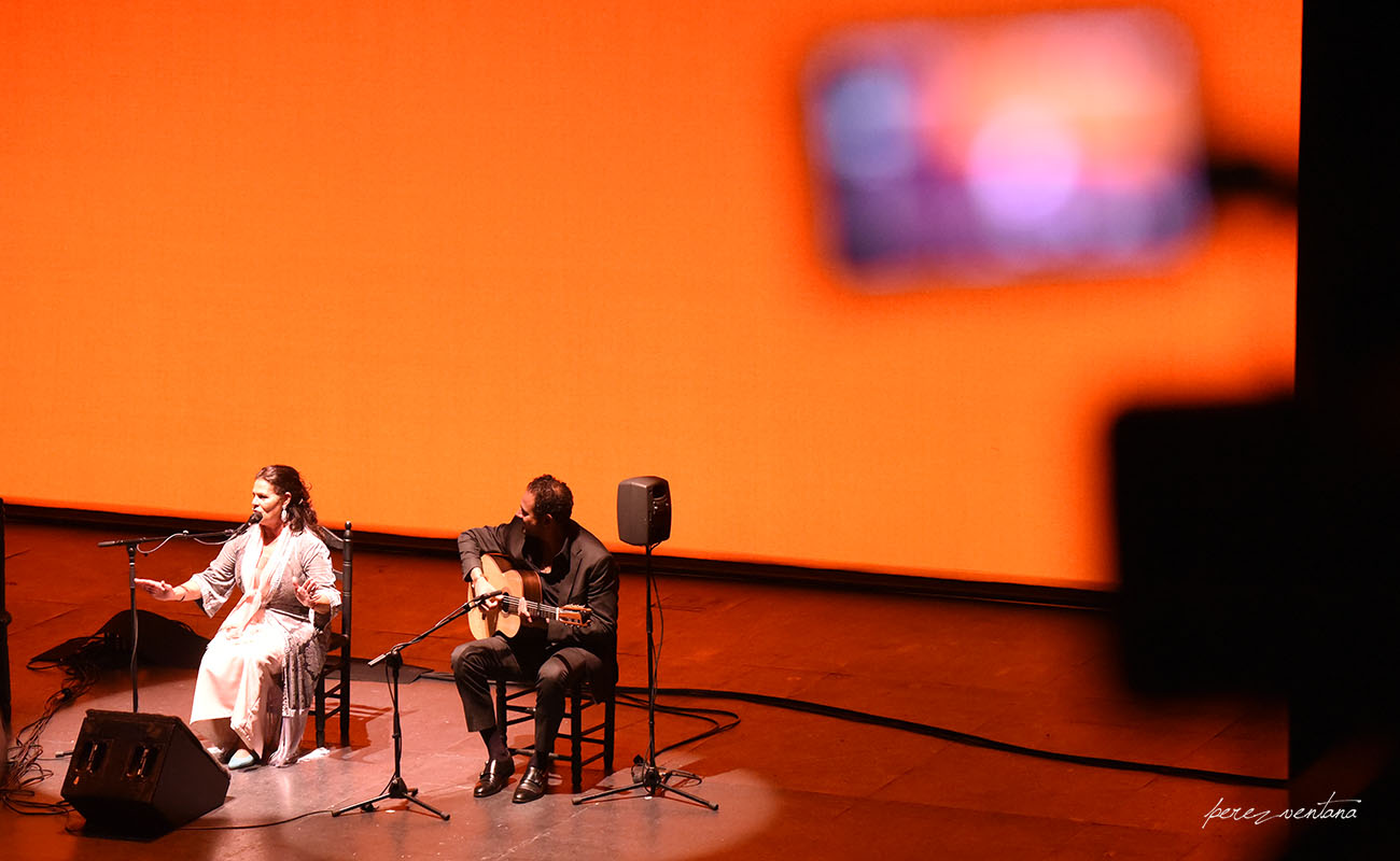 Aurora Vargas y Diego del Morao. Ciclo Flamenco Viene del Sur. Teatro Central, Sevilla. Foto: Quico Pérez-Ventana