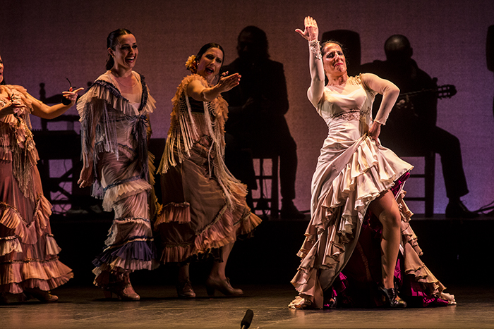 'Tauromagia', de Mercedes Ruiz, Festival de Jerez. Foto: Javier Fergo