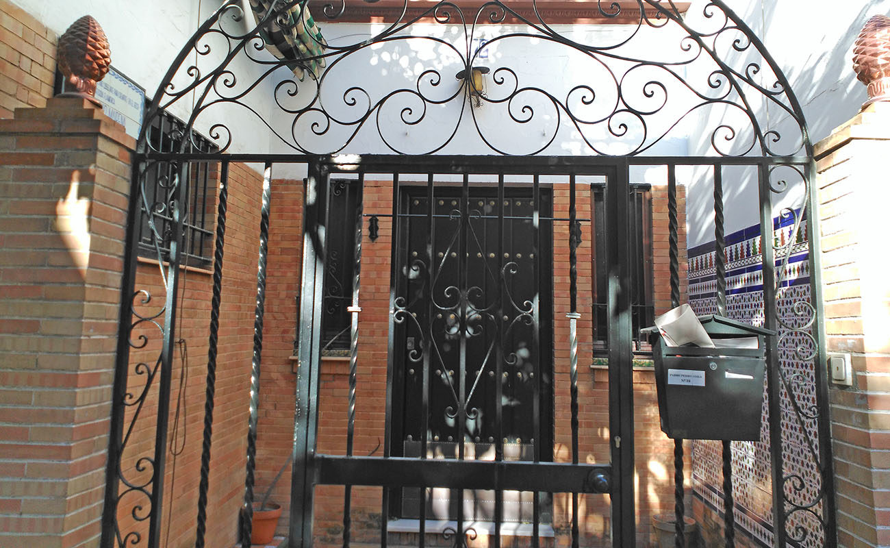 Casa de Antonio Mairena en el barrio sevillano de Nervión. Foto: Luis Pérez