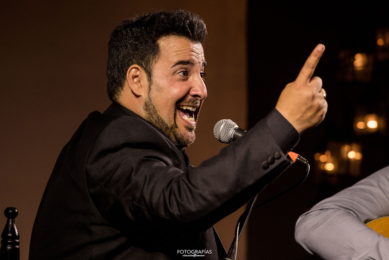 Rubito Hijo. LI Reunión de Cante Jondo de la Puebla de Cazalla. 13 julio 2019. Foto: CienXCien Flamenco