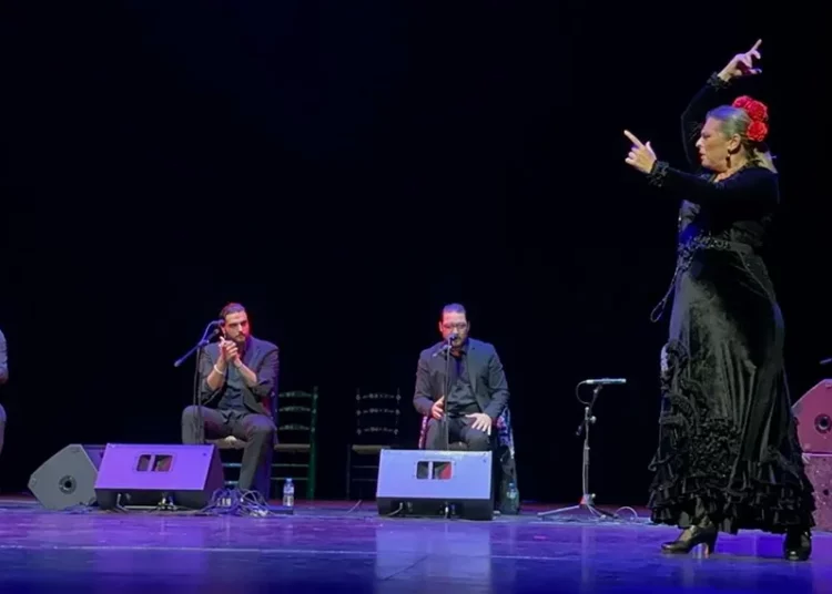 Pastora Galván. Ciclo Otoño Flamenco en el Espacio Escénico de Maracena (Granada). Foto: Judea Maya