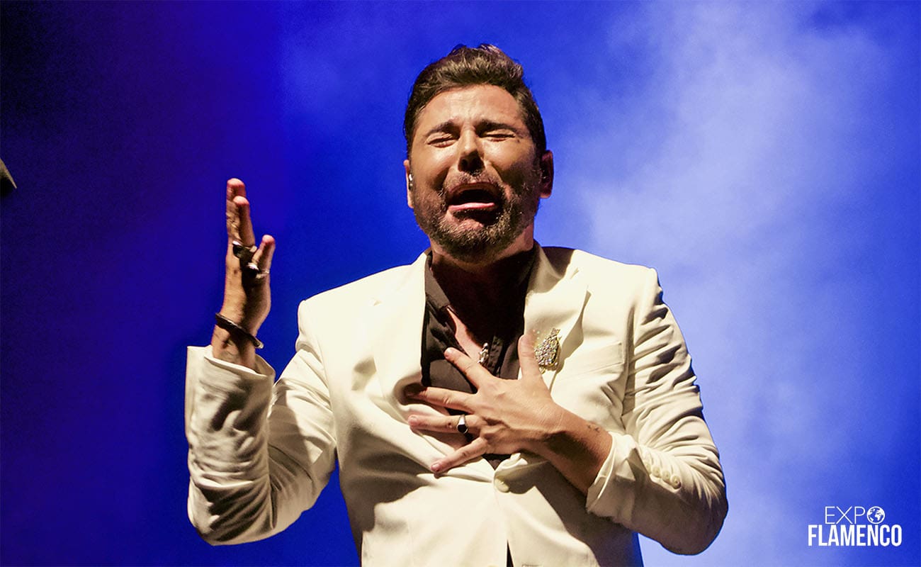 Miguel Poveda programa un segundo día en la Bienal de Sevilla