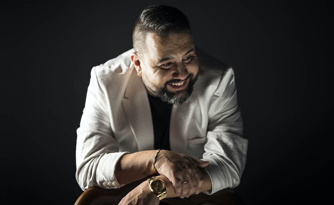 José Anillo lanza el single ‘Un beso de esos’ junto a Toni Zenet