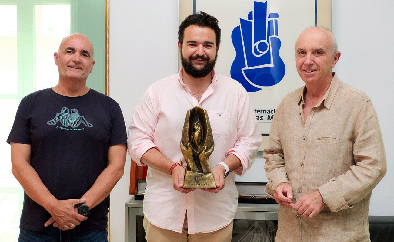 Nuevo diseño para el prestigioso trofeo de la Lámpara Minera