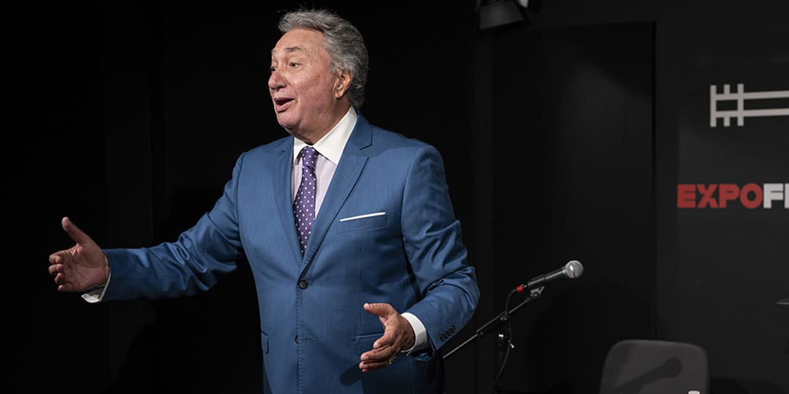 Recital de Enrique El Extremeño y taller de Leonor leal