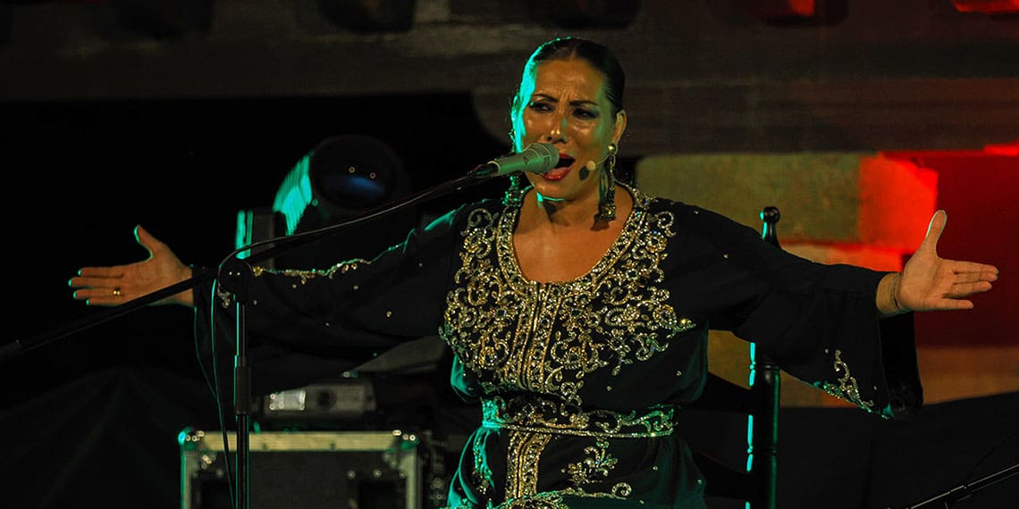 Marina, mucha Marina