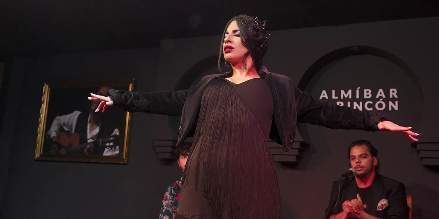 Recital de Águeda Saavedra y Juan Tomás de La Molía. Peña El Almíbar, Córdoba. 14 marzo 2025. Foto: Toni Blanco