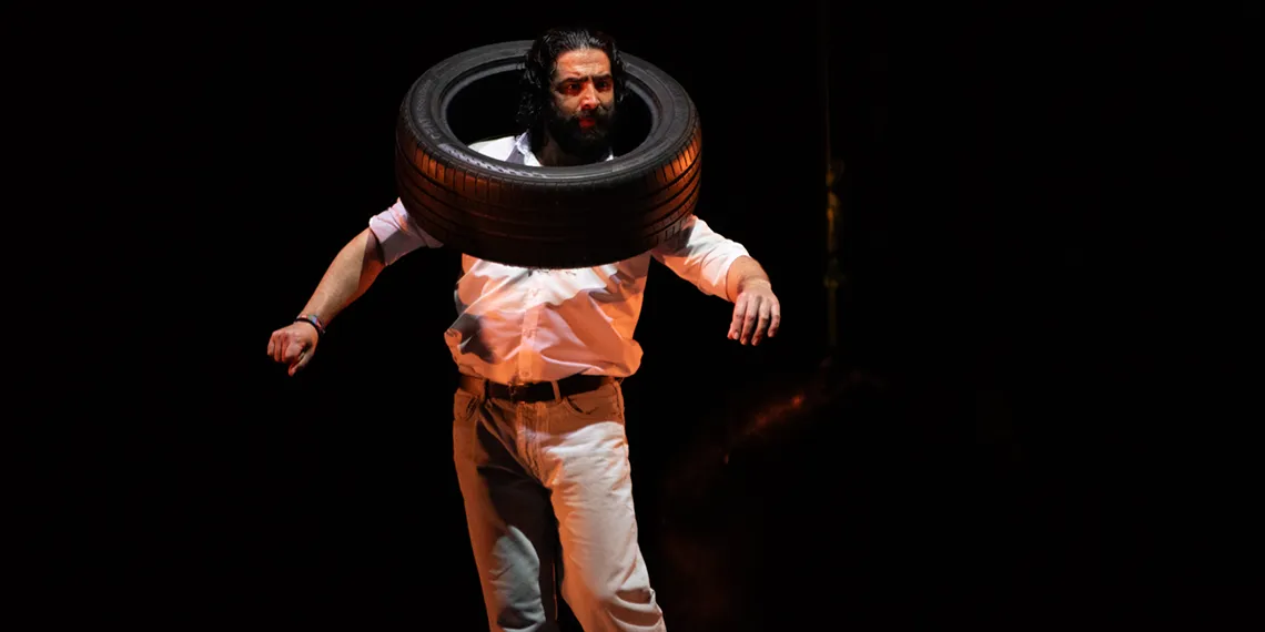 'Prender', de Antonio Molina El Choro. XXIX Festival de Jerez. Centro Social Blas Infante. 1 marzo 2025. Foto: Tamara Pastora