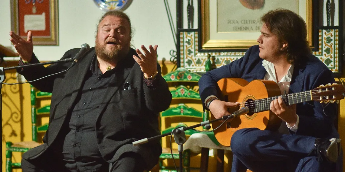Ezequiel Benítez y Paco León. Peña Flamenca Femenina de Huelva. 14 marzo 2025. Foto: Juanka González