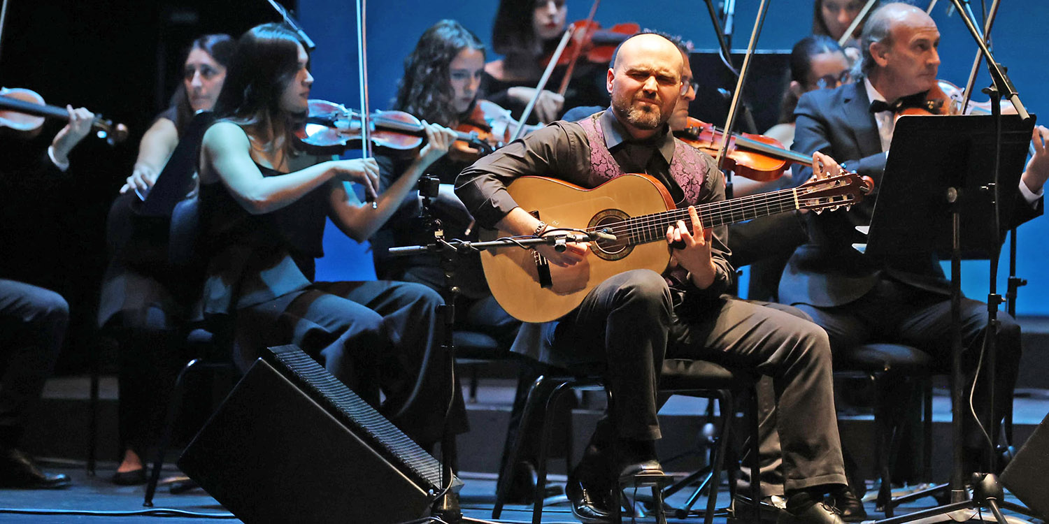 El guitarrista jerezano Santiago Lara, en concierto. Foto: Miguel Ángel González