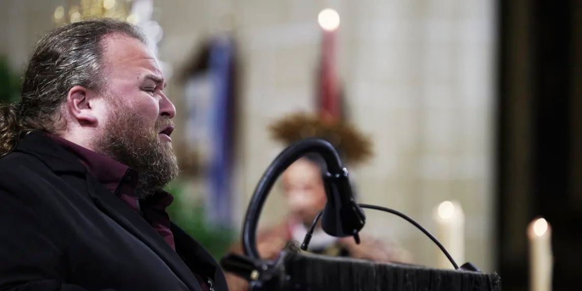 Ezequiel Benítez, en la XXXVI Exaltación de la Saeta de La Buena Gente.