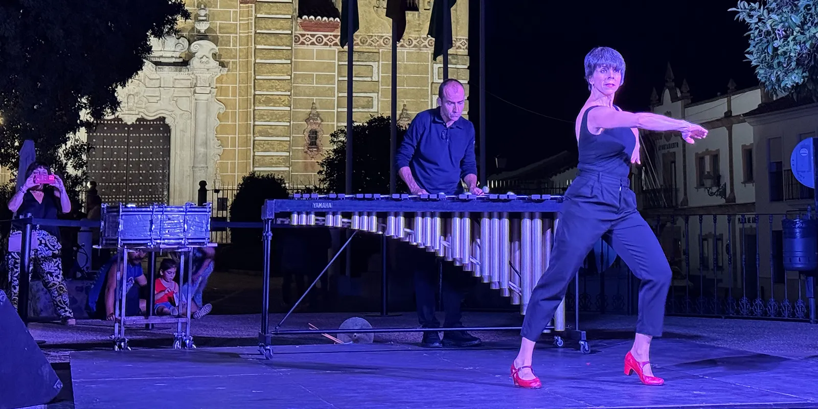 Leonor Leal y Antonio Moreno. I Tagarnina Fest. Plaza de la Constitución, Algodonales, Cádiz. 21 agosto 2025. Foto: Ayto Algodonales