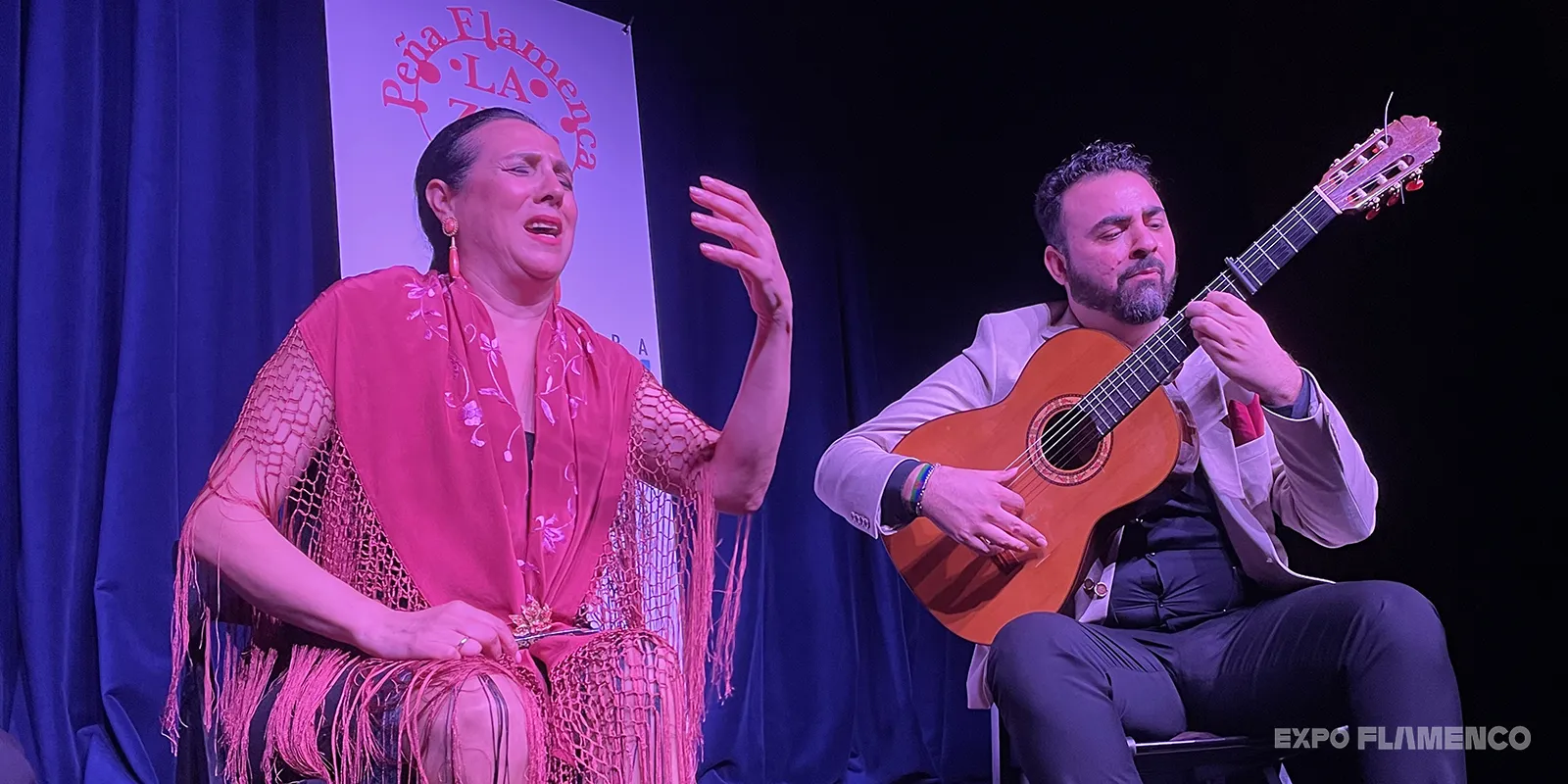 Coral de los Reyes y Curro Vargas, en el Teatro La Gotera de la Azotea. Foto: Juan Garrido