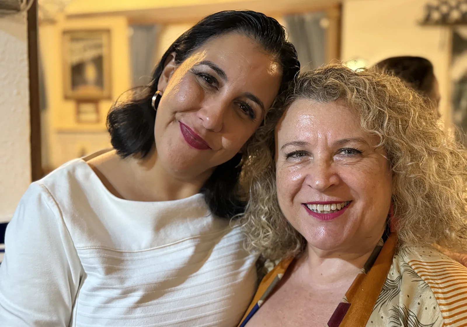 Laura Vital y Carmen Arjona. Torres Macarena, Sevilla. Foto: Carmen Arjona