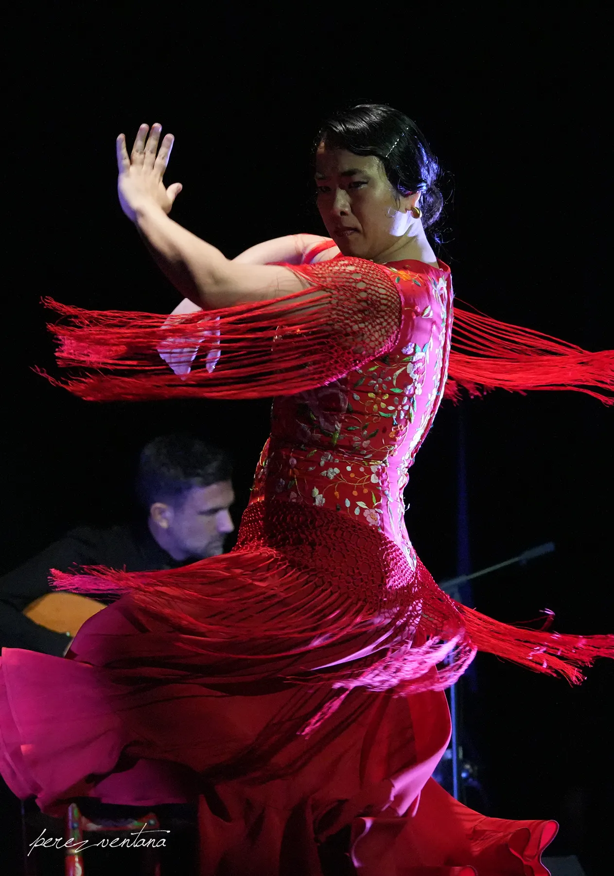 'Guiris con aje', de, Lola Yang. IV Festival Guirijondo. Teatro Carlos Álvarez-Nóvoa, Palomares del Río (Sevilla). 4 junio 2026. Foto: perezventana