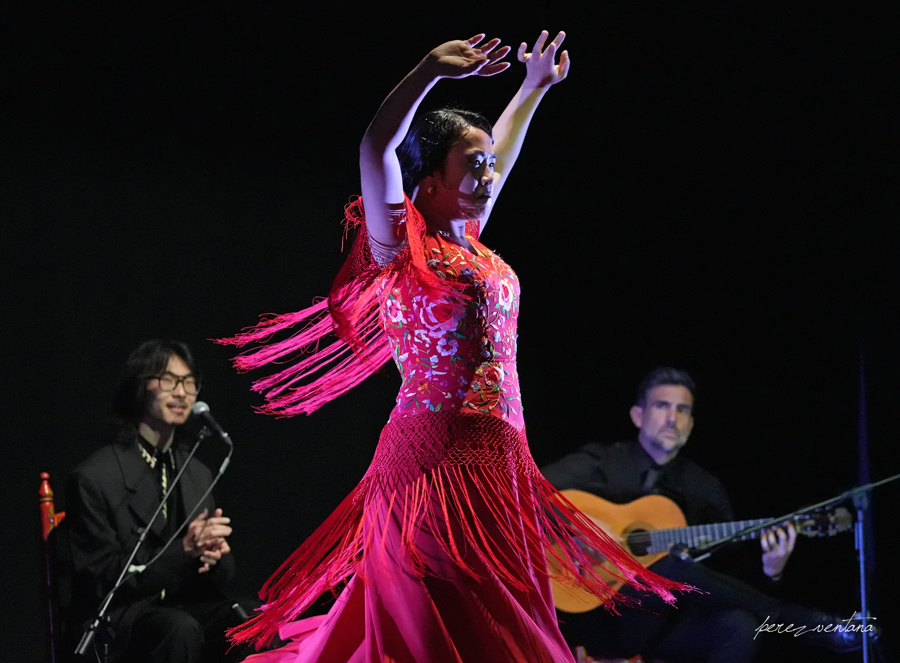 'Guiris con aje', de, Lola Yang. IV Festival Guirijondo. Teatro Carlos Álvarez-Nóvoa, Palomares del Río (Sevilla). 4 junio 2026. Foto: perezventana