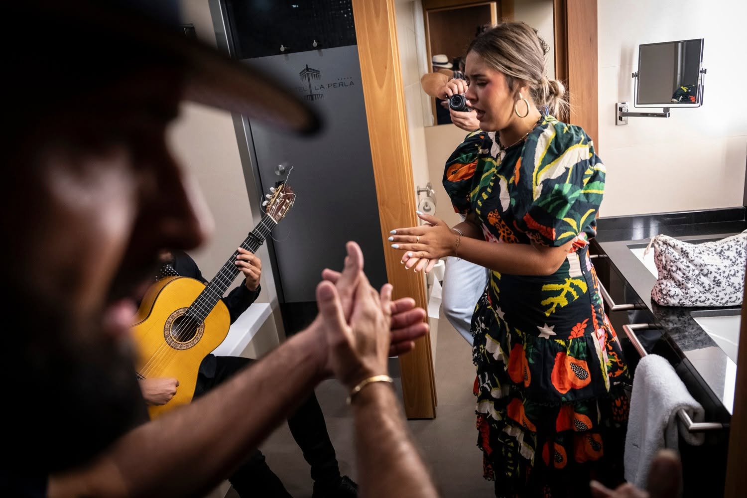 Carmen Carmona, antes de su salida al balcón