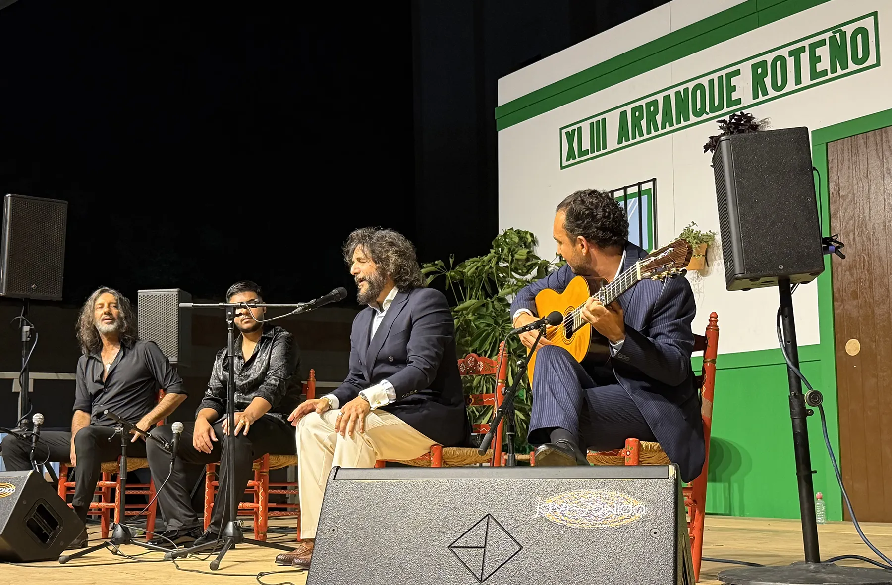 Antonio Reyes despidió la función a las dos y media de la madrugada, dejando paso al fin de fiesta. XLIII Festival Flamenco El Arranque Roteño. Colegio Eduardo Lobillo, Rota (Cádiz). 8 agosto 2026. Foto: Juan Garrido