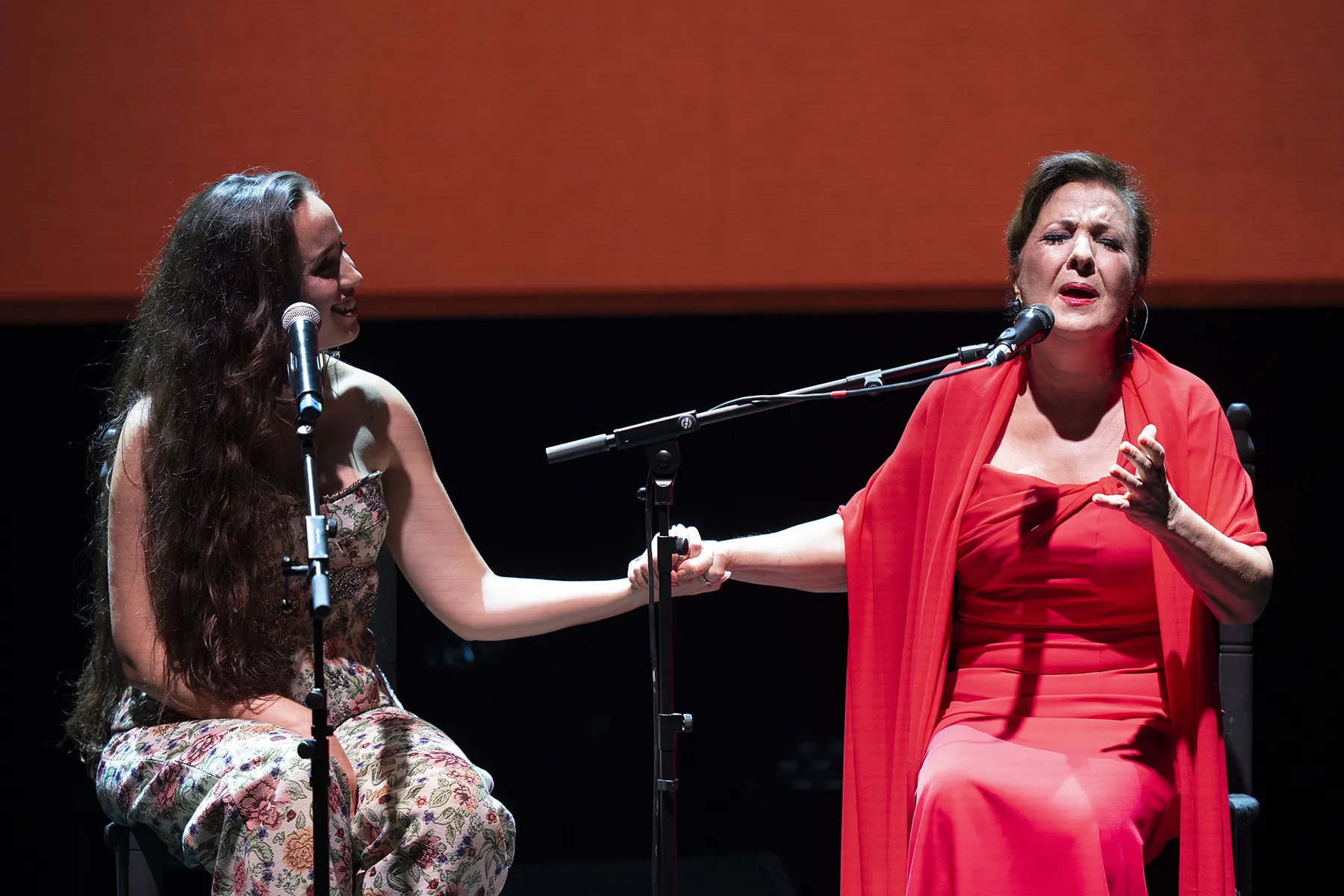 'Perlas a millares (30º aniversario de la Antología de la Mujer en el Cante)', de Carmen Linares. XXIV Bienal de Flamenco de Sevilla. Teatro de la Maestranza. 3 oct 2026. Foto: Archivo fotográfico Bienal @Laura León
