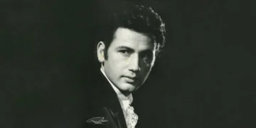 El cantaor Fosforito. Imagen cedida por Fernando Sanjuán Caramazana, realizada en el estudio de Pérez de León, Madrid.