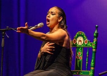 María Terremoto