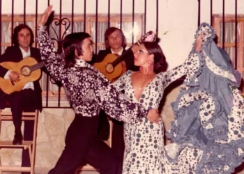 Jorge Luis El Chino y su grupo en Palma de Mallorca, 1977. Foto: Estela Zatania