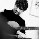 Rubén Lara. Recital de Bonela Hijo. Peña La Bambera, Sevilla. 22 marzo 2025. Foto: Kiko Valle