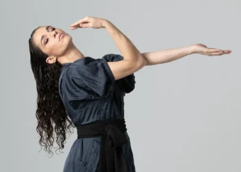 La bailaora granadina Sara Jiménez. Foto: Juan Carlos Toledo