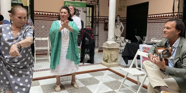 Jornada 'Mujer gitana en el patrimonio cultural flamenco'. Kamira - Federación de Asociaciones de Mujeres Gitanas. Centro Andaluz de Documentación del Flamenco, Jerez. Junio 2025. Foto: Juan Garrido