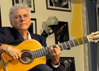 El guitarrista Antonio Carrión. Foto: Carmen Arjona