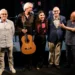 El director de Teatros del Canal, Ruperto Merino; el guitarrista Miguel Cortés, la cantaora Esperanza Garrido; el director general de Promoción Cultural e Industrias Creativas, Manuel Lagos, y el director de Suma Flamenca Joven, Antonio Benamargo, en la presentación. Foto: Guillermo Gumiel