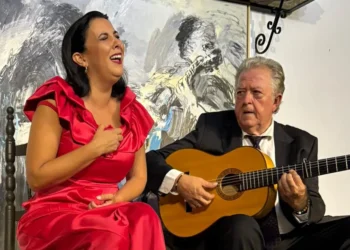 Laura Vital y Eduardo Rebollar, en Torres Macarena. Foto: Jesús Naranjo