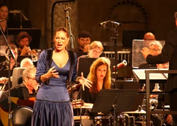 '¡En libertad! El camino de los gitanos'. Marina Heredia y la Orquesta Ciudad de Granada. I Bienal de Granada. Palacio de Carlos V. 18 sep 2025. Foto: Gilberto González