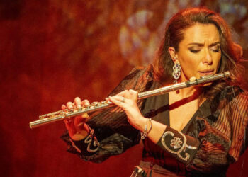 La flautista Ostalinda Suárez. Foto: Cante Las Minas