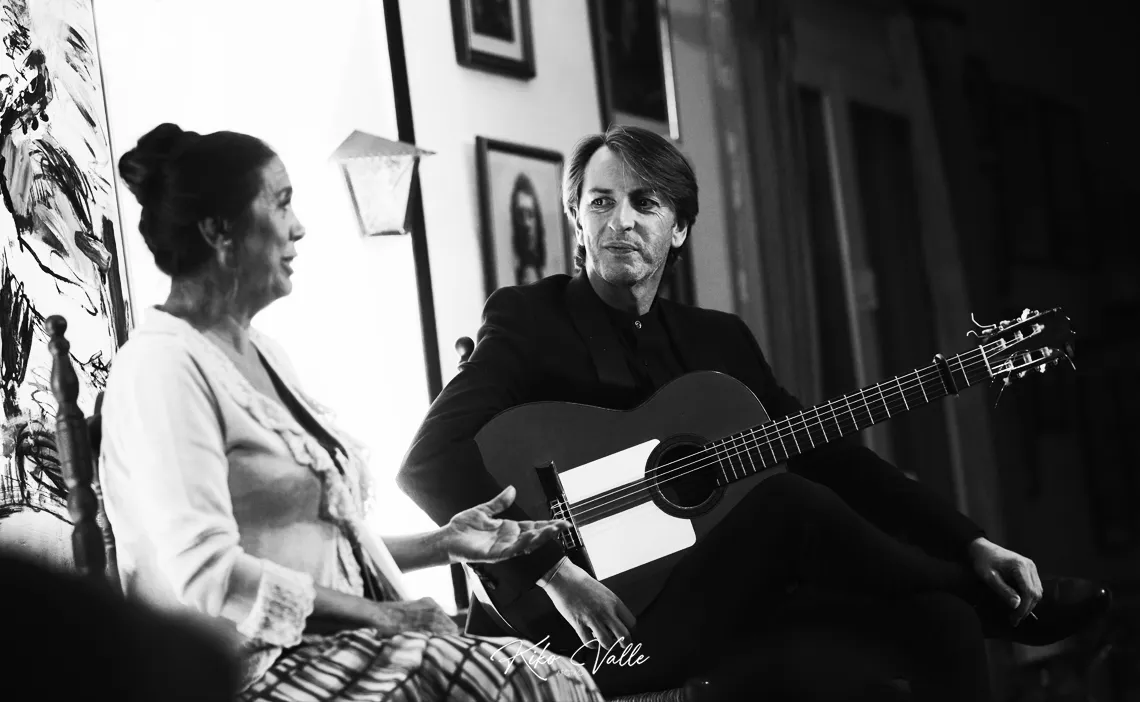 Lole Montoya y Manuel de la Luz. 50º aniversario de 'Nuevo día'. Peña Flamenca Torres Macarena, Sevilla. 6 nov 2025. Foto: Kiko Valle