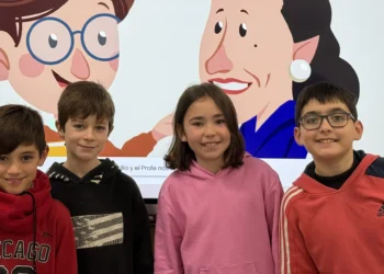 Alumnos de 4º de Educación Primaria del CEIP José María Pemán de Puente Genil versionan nuestro pódcast 'El duendecillo y el profe' dedicado a La Perla de Cádiz.