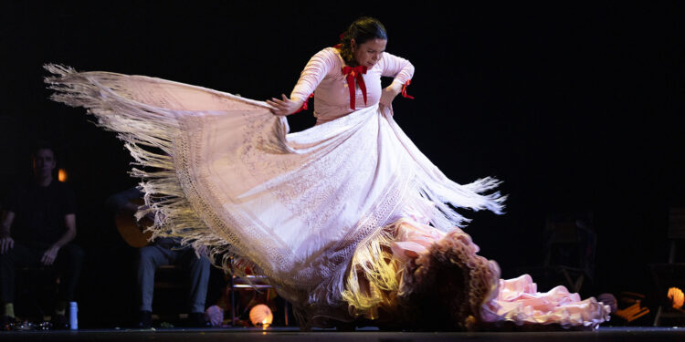 'Magnificat', de María Moreno. Festival Flamenco de Nîmes. Teatro de Nîmes, Sala Bernadette Lafon. 16 enero 2026. Foto: Sandy Korzekwa