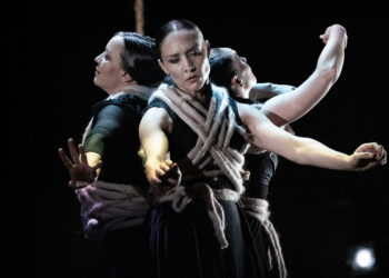 'Parcas. La voz, el ojo, la carne', de Paula Comitre, Florencia Oz y Carmen Angulo. Festival Flamenco de Nîmes 2026. Teatro Odeon de Nìmes. 15 feb 2026. Foto: Sandy Korzekwa