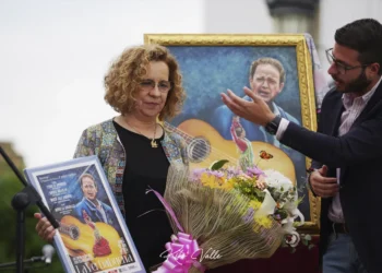 Manuela Román y Pepe Solano. Presentación del cartel del XXXV Festival Flamenco La Yerbabuena, Las Cabezas de San Juan (Sevilla). Foto: Kiko Valle