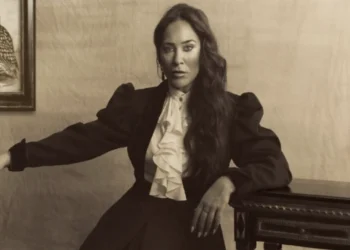 Imagen de portada del álbum de Alicia Morales 'Honores a Antonio Pozo El Mochuelo'.