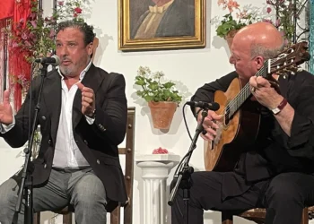 Antonio Peña Carpio 'El Tolo' y Domingo Rubichi. Ciclo Don Antonio Chacón. Centro Cultural Flamenco Don Antonio Chacón, Jerez. Foto: Juan Garrido