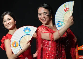 Lola Yang y Malena Alba Kouriwa. IV Festival Guirijondo. Teatro Carlos Álvarez-Nóvoa, Palomares del Río (Sevilla). 4 junio 2026. Foto: perezventana