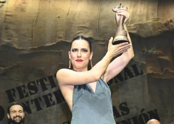 Lucía La Bronce, premio Desplante en el Concurso del Festival Internacional del Cante de las Minas, La Unión (Región de Murcia). Foto: Las Minas