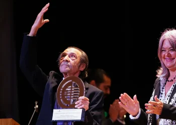 El maestro Pepe Habichuela, recibiendo el Preio Internacional del Flamenco en Sanlúcar de Barrameda, 2024. Foto: Angélica